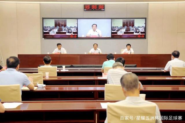 穆里尼奥戏称安切洛蒂：马德里走廊全是你的照片